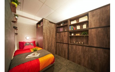 Idei amenajare dormitor ingust: Sfaturi si poze