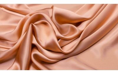 Culoarea anului 2024: Află tendințele de anul acesta